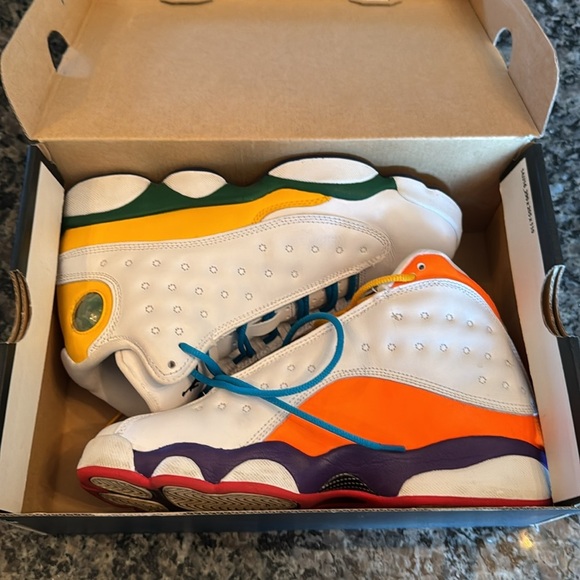 Air Jordan 13 Retro Colorful Sneakers EUC 6Y big kid - Picture 14 of 14